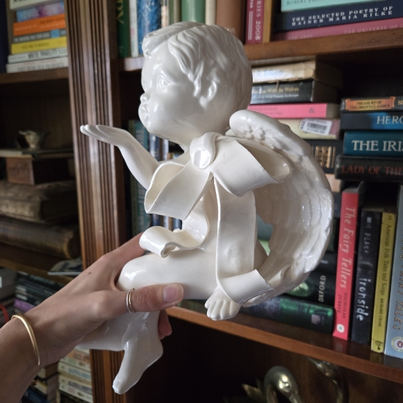 Set of 2 Vintage Ceramic Glazed White Cherub Angels - Picture 4 of 5